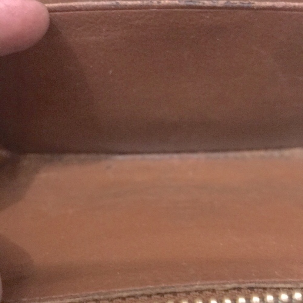 Louis Vuitton Monogram Portefeiulle Tresor with Gold Trim Edges - Picture 12 of 15